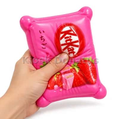 Candy Squishy Erdbeer-Riegel-Tüte Pink, 1 Stück — Bild 4